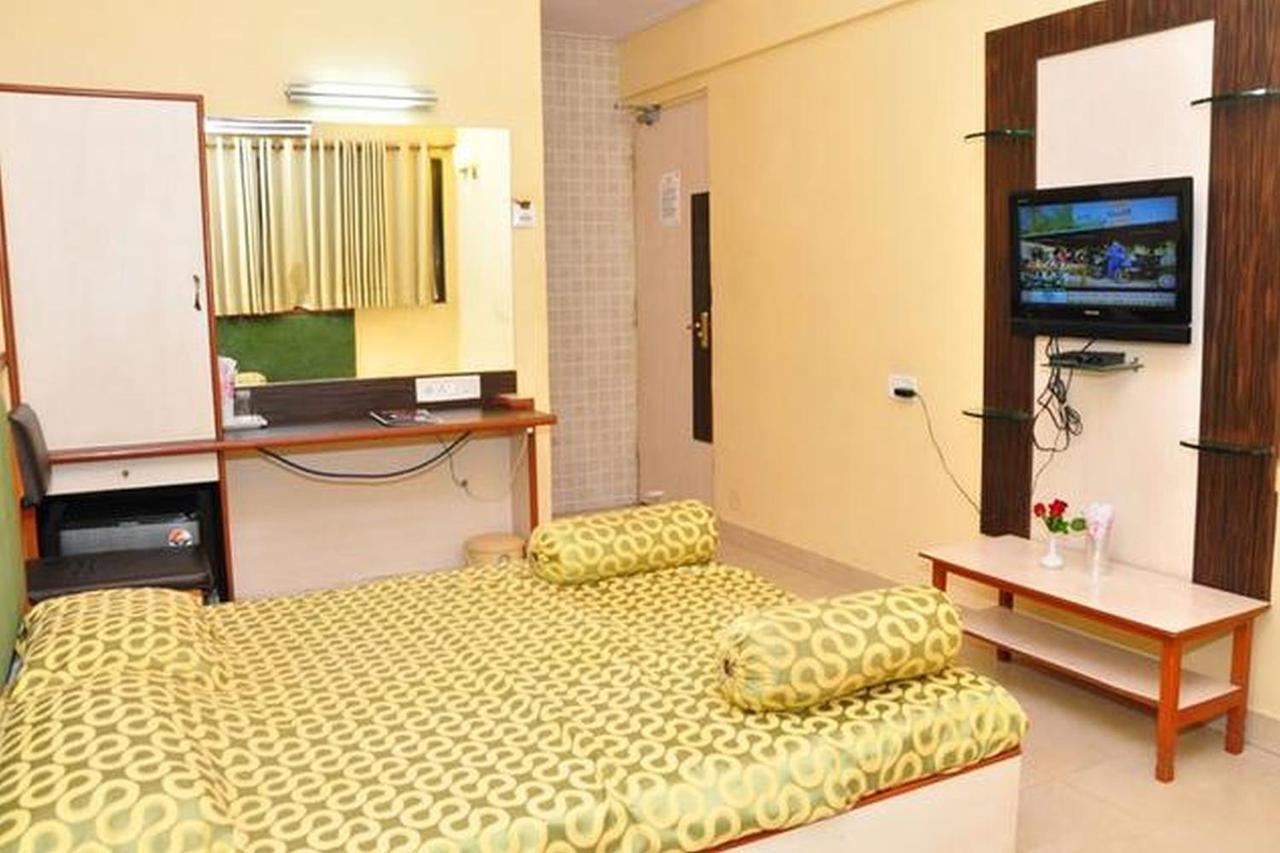 Hotel Siddhartha Bombay Exterior foto