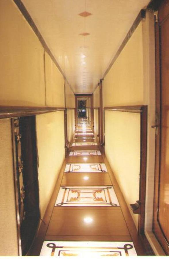 Hotel Siddhartha Bombay Exterior foto