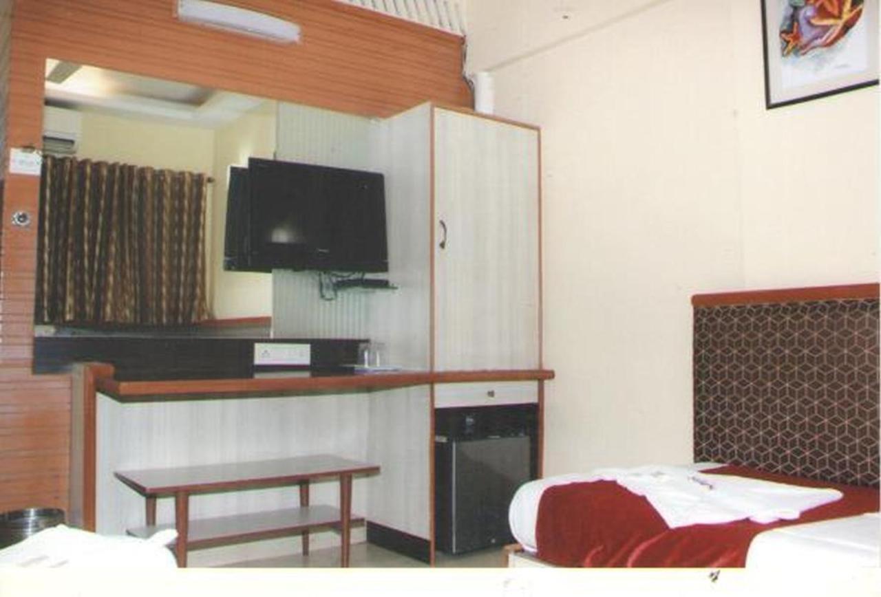 Hotel Siddhartha Bombay Exterior foto